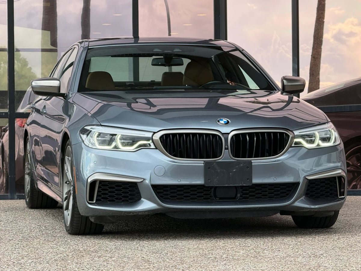 Used 2020 BMW M550i xDrive w/ Executive Package AWD/4WD image 18