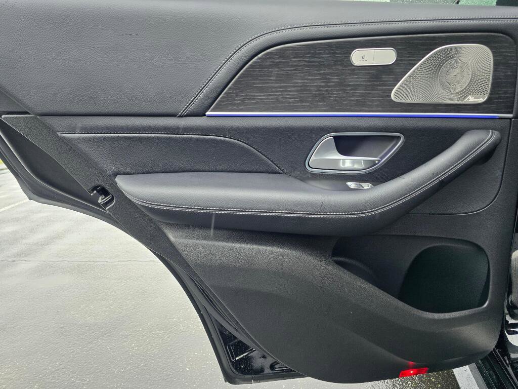 Used 2025 Mercedes-Benz GLE 450 4MATIC Coupe w/ Driver Assistance Package image 19