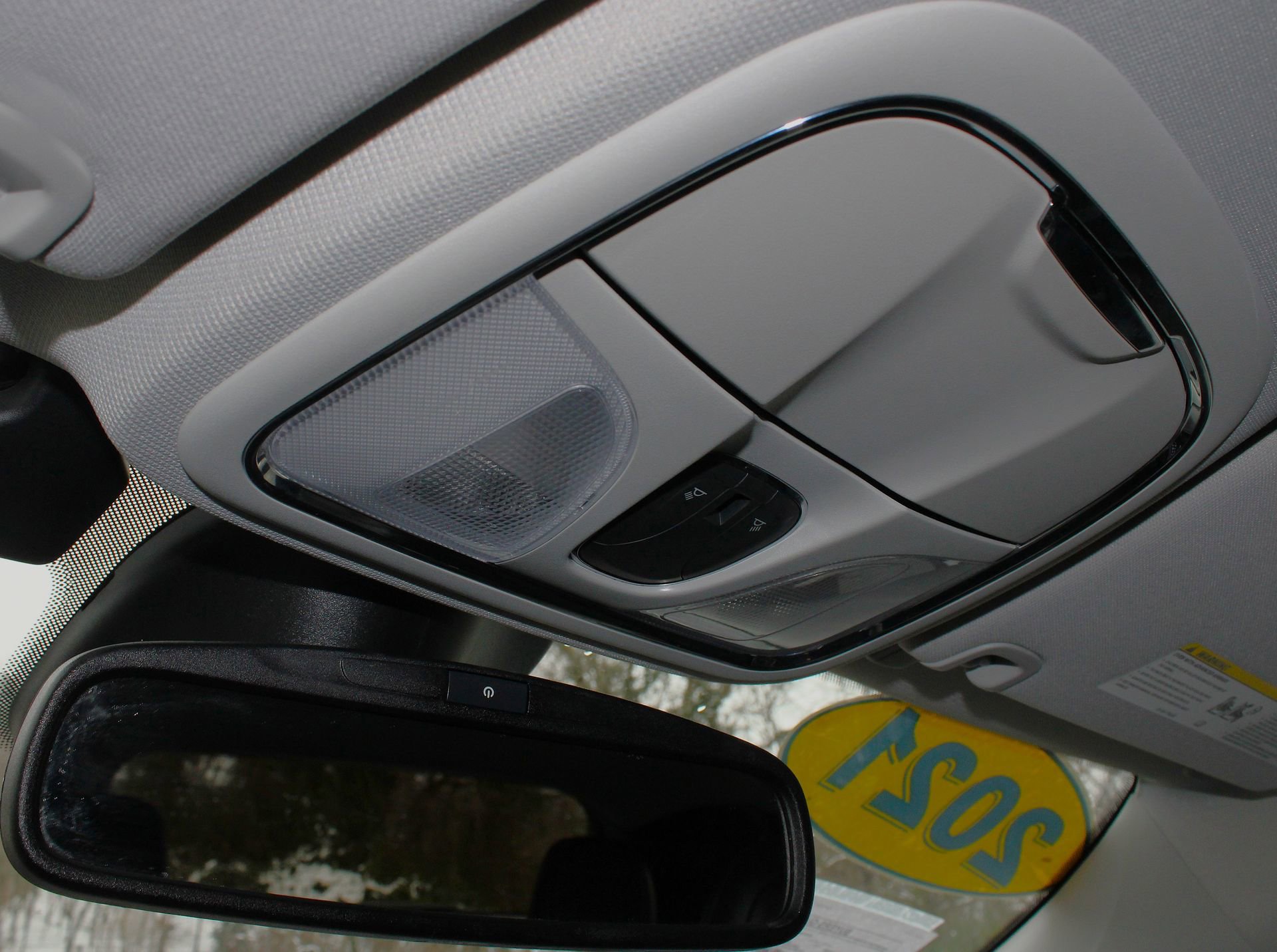 Used 2021 Jeep Cherokee Trailhawk w/ Technology Group image 30