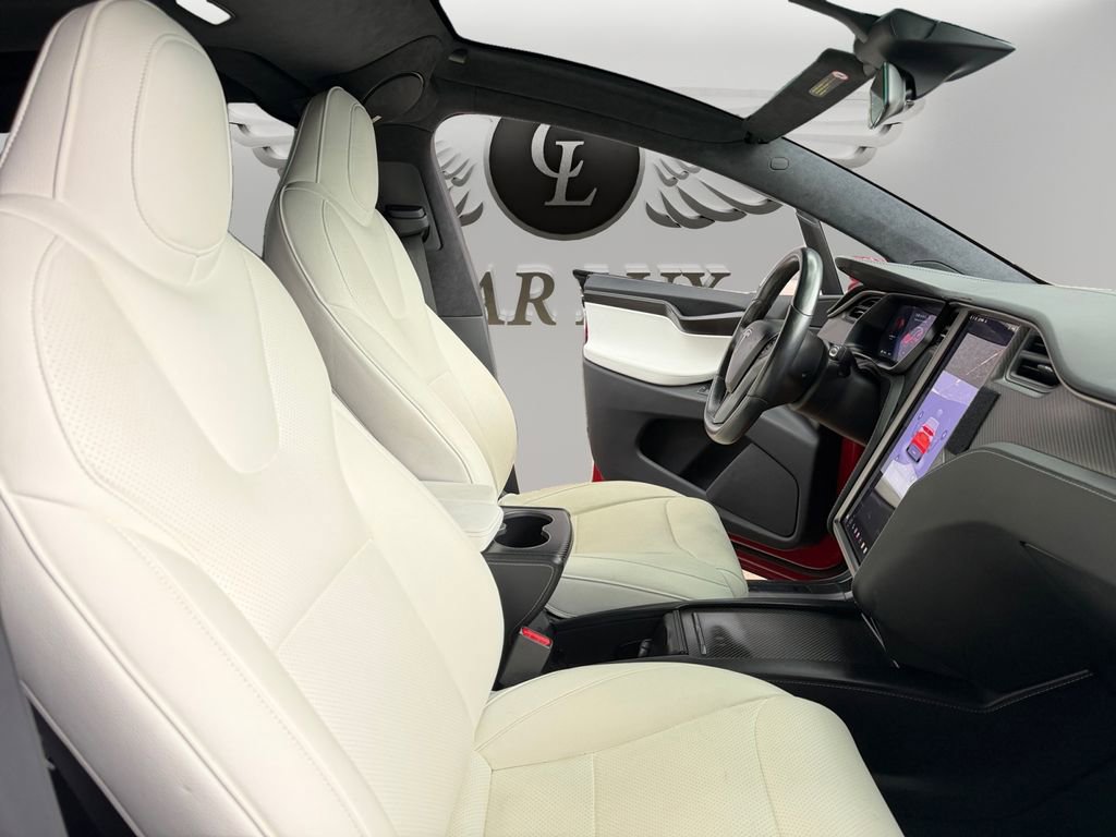 Used 2020 Tesla Model X Performance image 14
