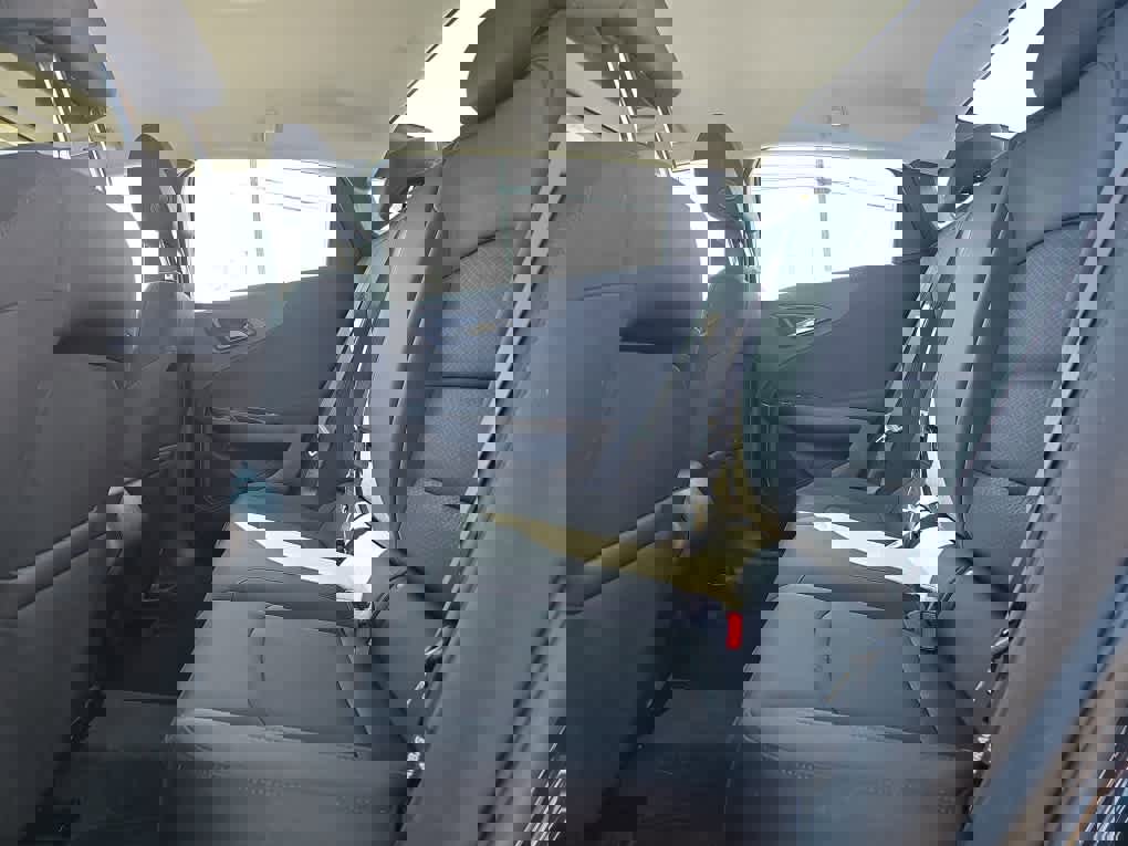 Used 2022 Chevrolet Malibu LS image 27