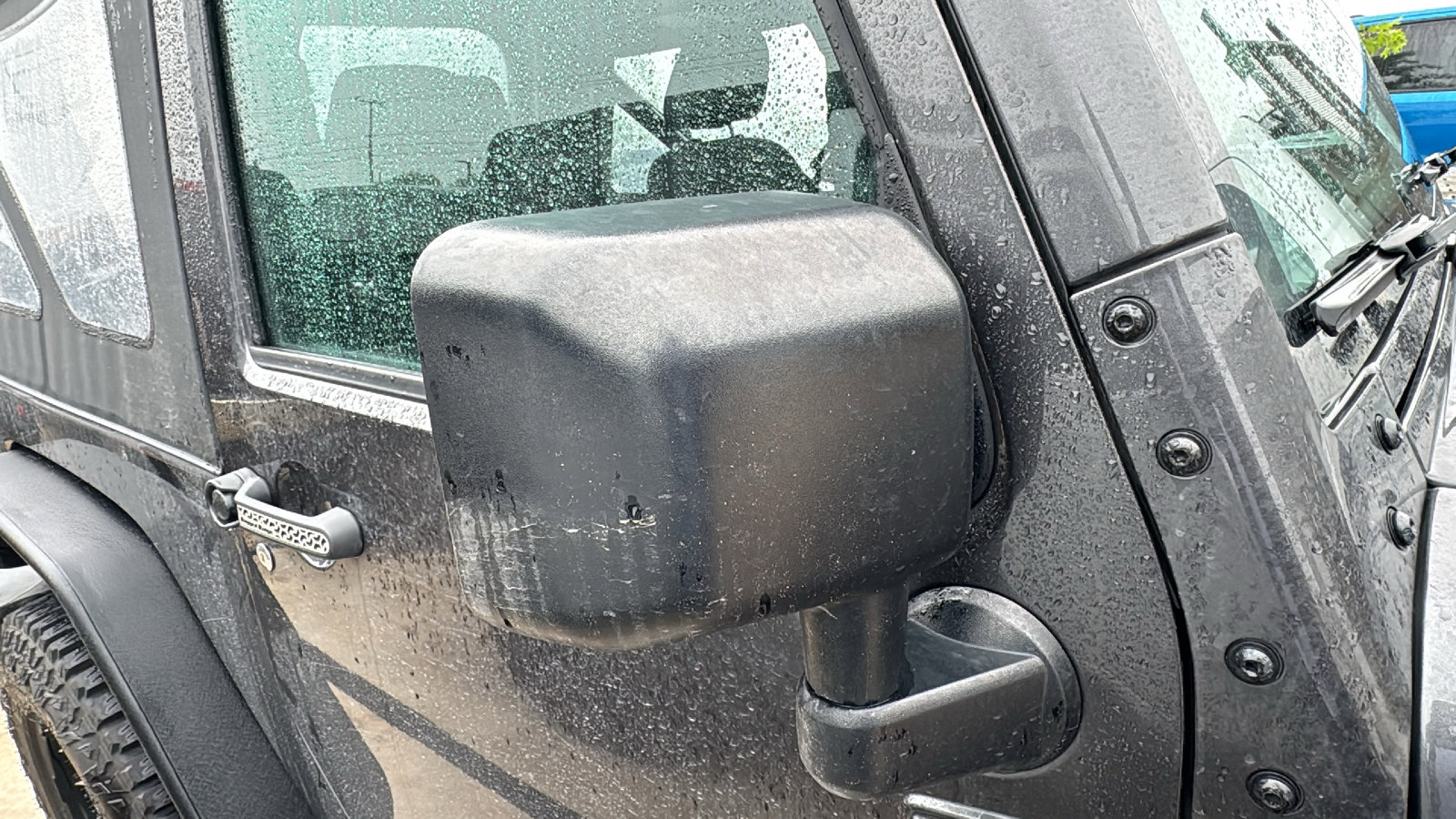 Used 2017 Jeep Wrangler Sport image 15