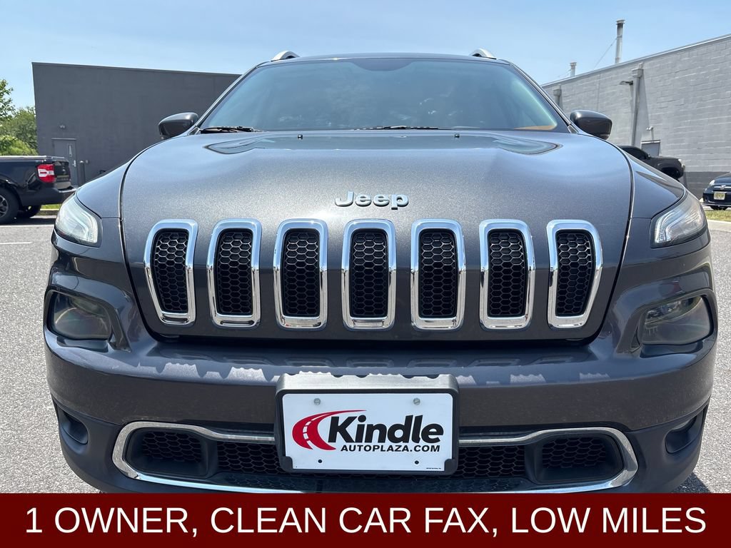 Used 2015 Jeep Cherokee Limited AWD/4WD image 2