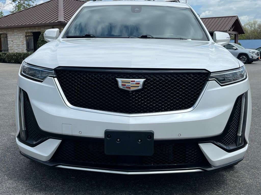 Used 2020 Cadillac XT6 Premium Luxury w/ Platinum Package AWD/4WD image 2