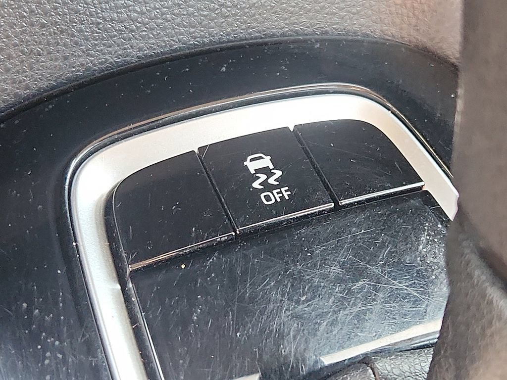 Used 2023 Toyota Corolla LE w/ Carpet Mat Package (TMS) FWD image 22