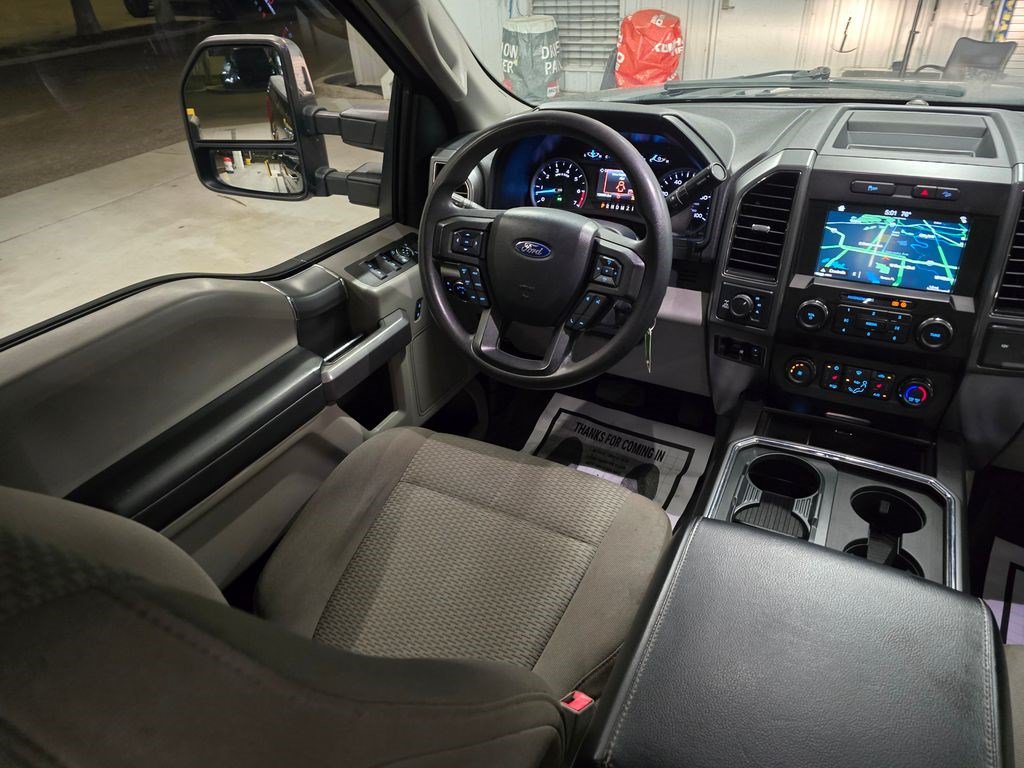 Used 2019 Ford F250 XLT w/ XLT Premium Package AWD/4WD image 43