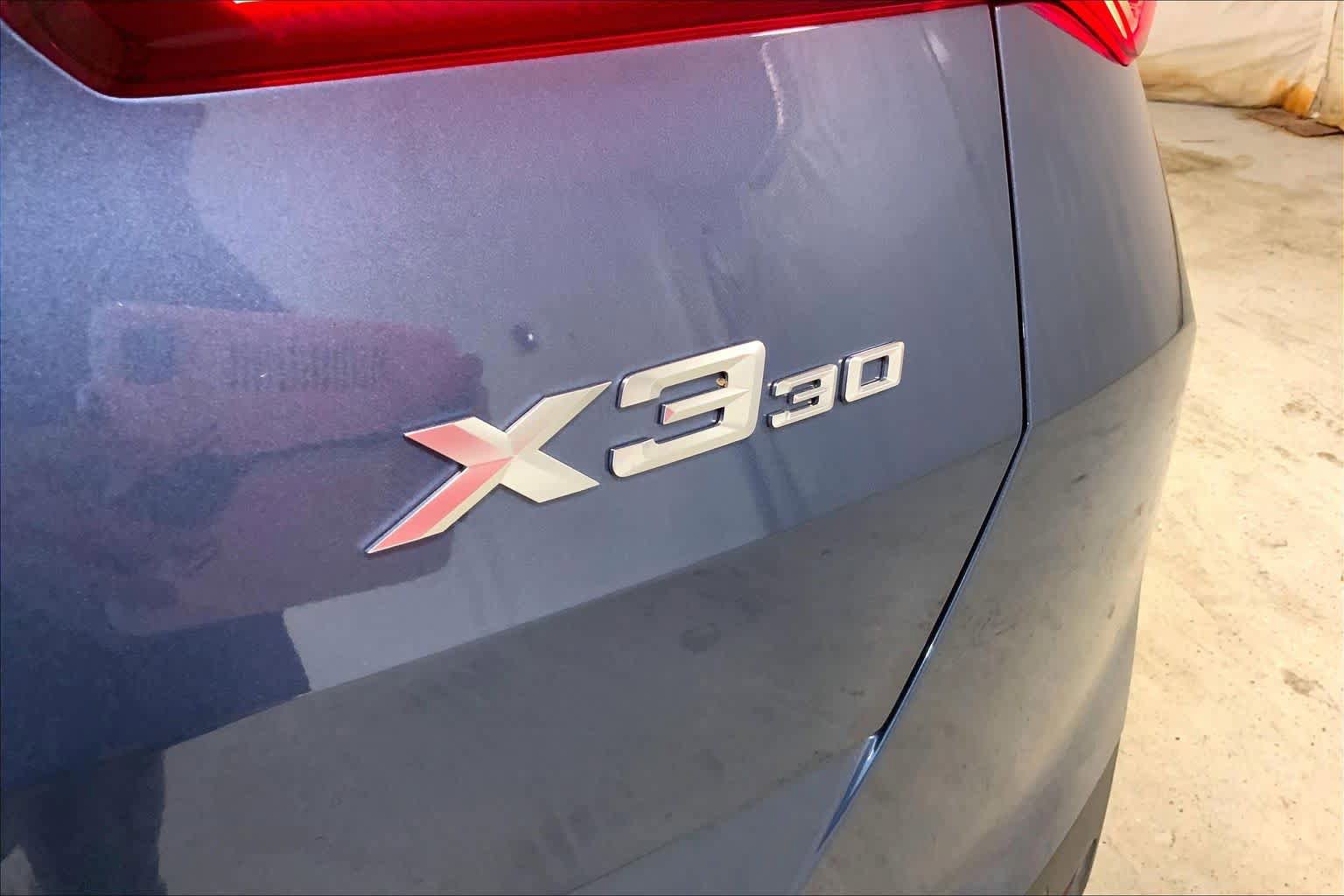 Used 2025 BMW X3 xDrive30 AWD/4WD image 9