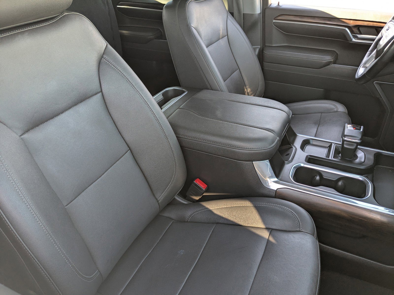 Used 2023 GMC Sierra 1500 SLT w/ SLT Premium Package image 11