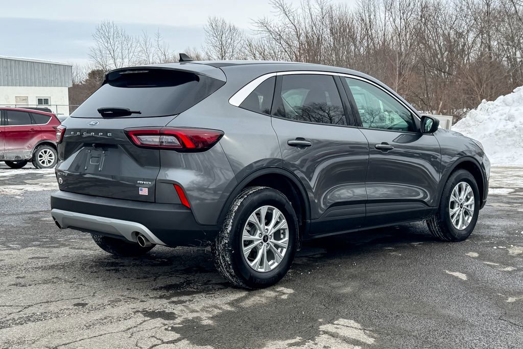 Certified 2023 Ford Escape Active image 3