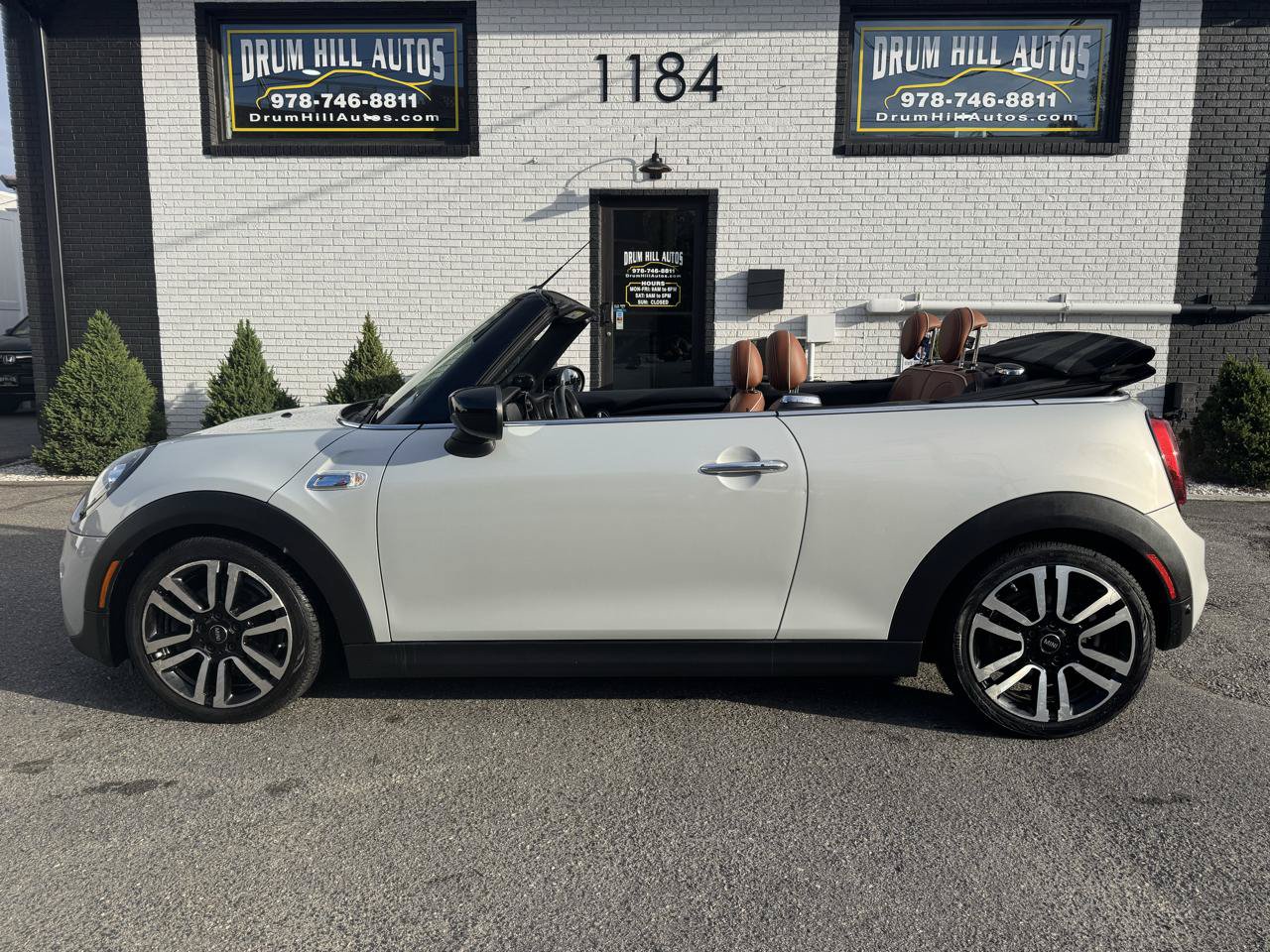 Used 2021 MINI Cooper S FWD image 3