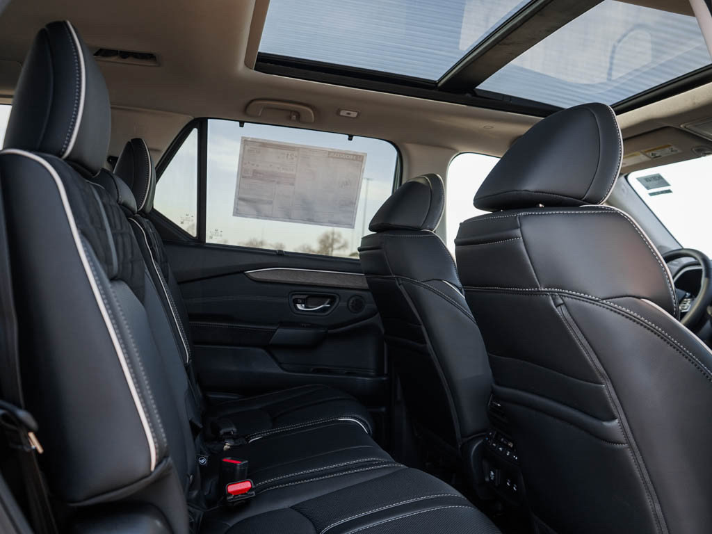 New 2026 Honda Pilot Elite image 13
