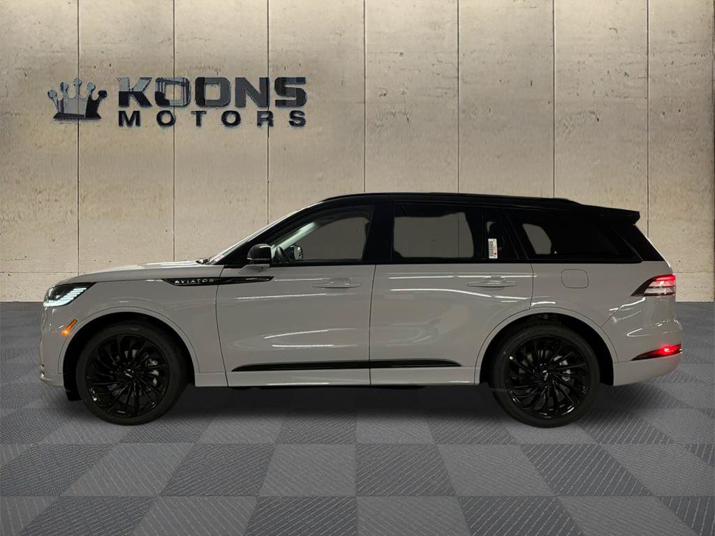 New 2027 Lincoln Aviator Reserve AWD/4WD image 4
