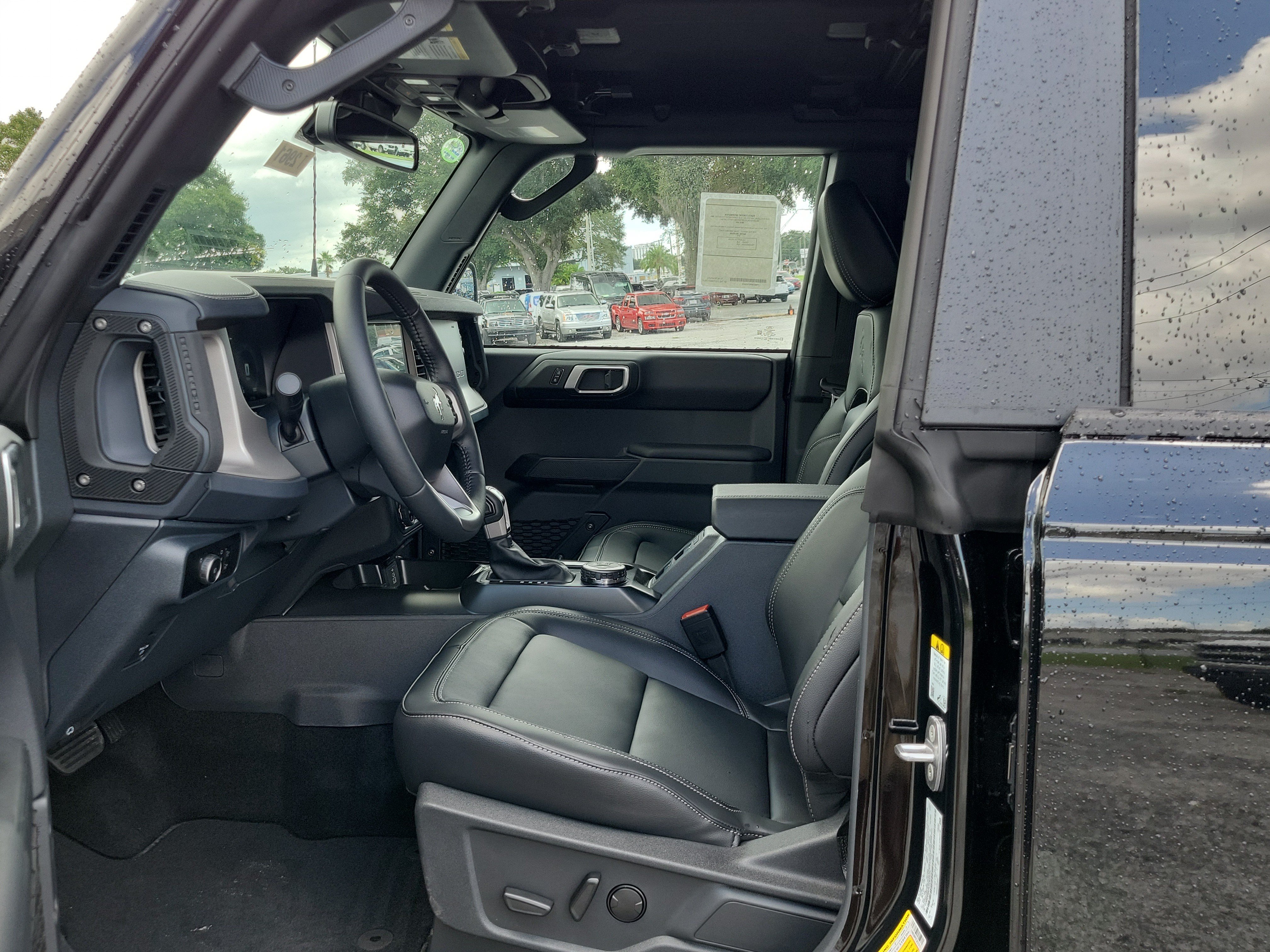 New 2026 Ford Bronco Outer Banks AWD/4WD image 17