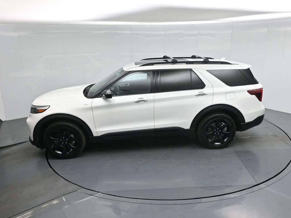 Certified 2023 Ford Explorer ST-Line w/ Class IV Trailer Tow Package AWD/4WD image 44