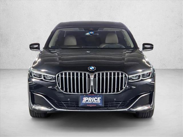 Used 2022 BMW 740i xDrive w/ Premium Package AWD/4WD video 2