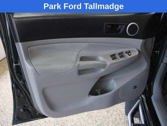 Used 2010 Toyota Tacoma 4x4 Double Cab image 11