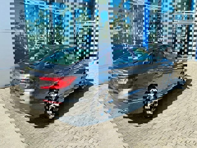 Certified 2018 Honda Accord Touring image 6