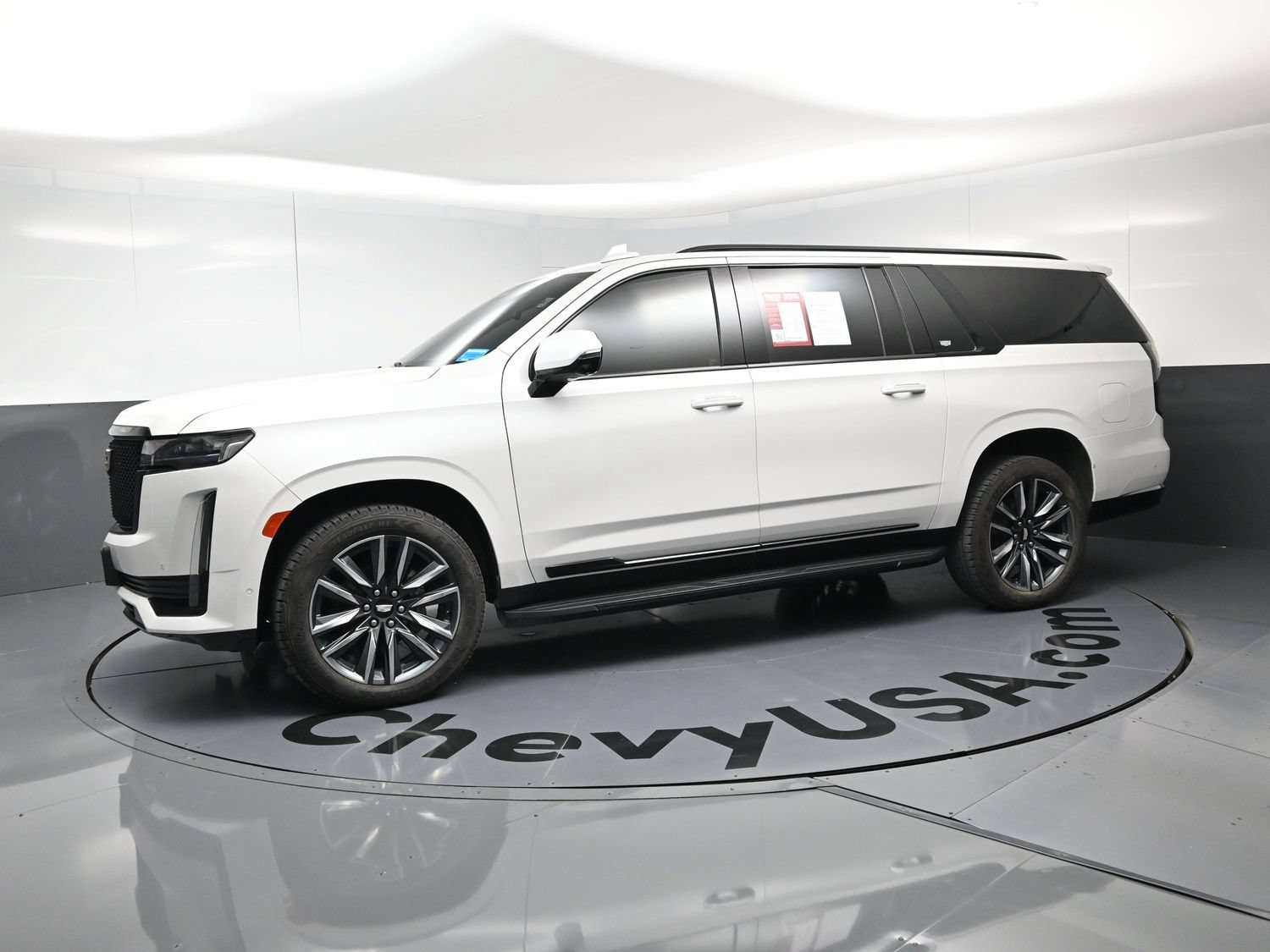 Used 2021 Cadillac Escalade ESV Sport AWD/4WD image 6