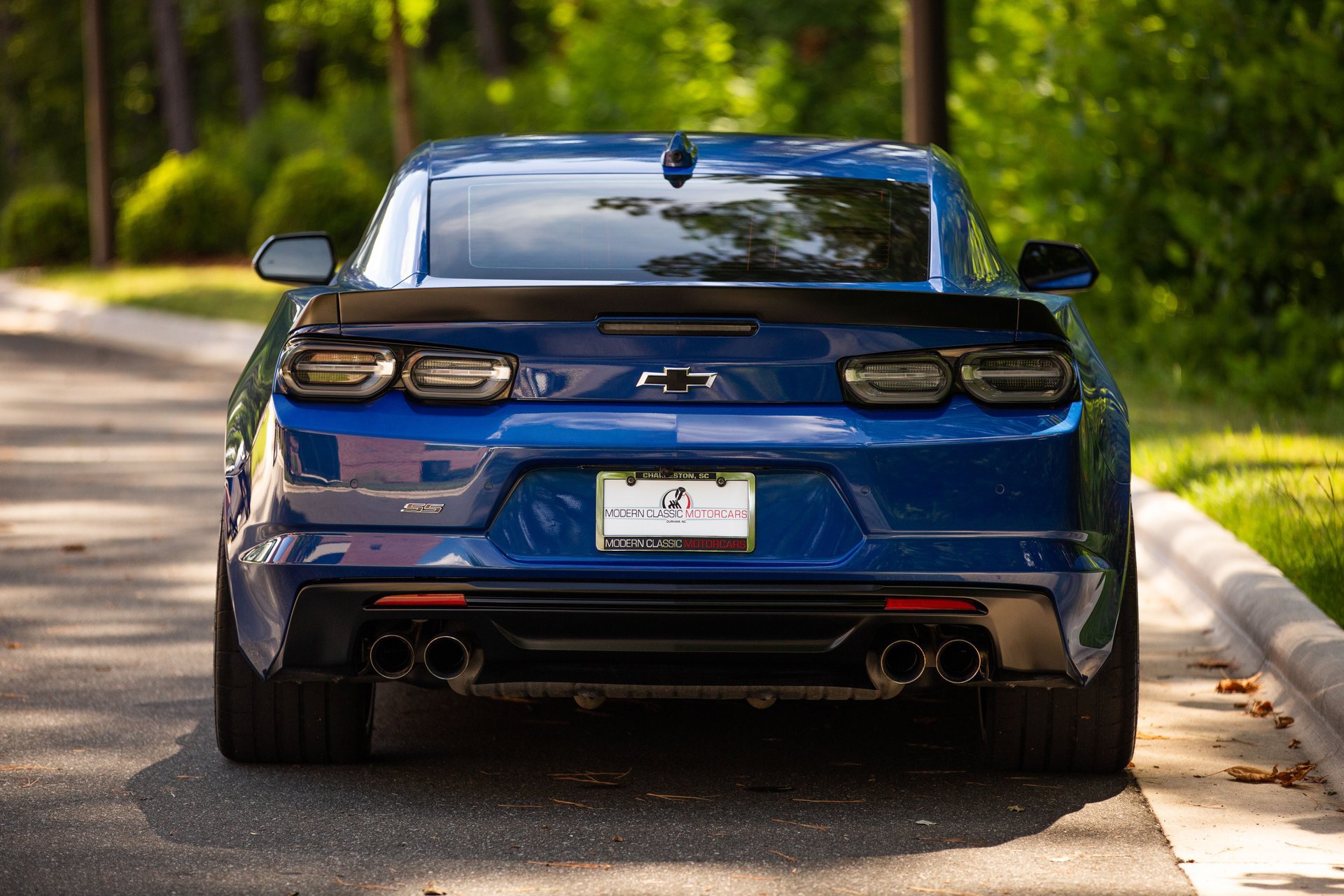 Used 2023 Chevrolet Camaro SS RWD image 11