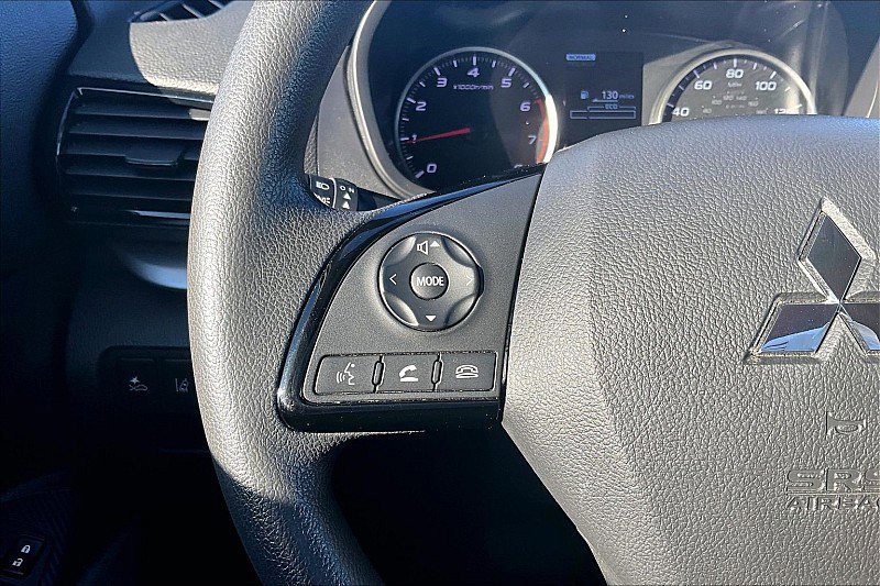 Used 2023 Mitsubishi Eclipse Cross Ralliart image 17