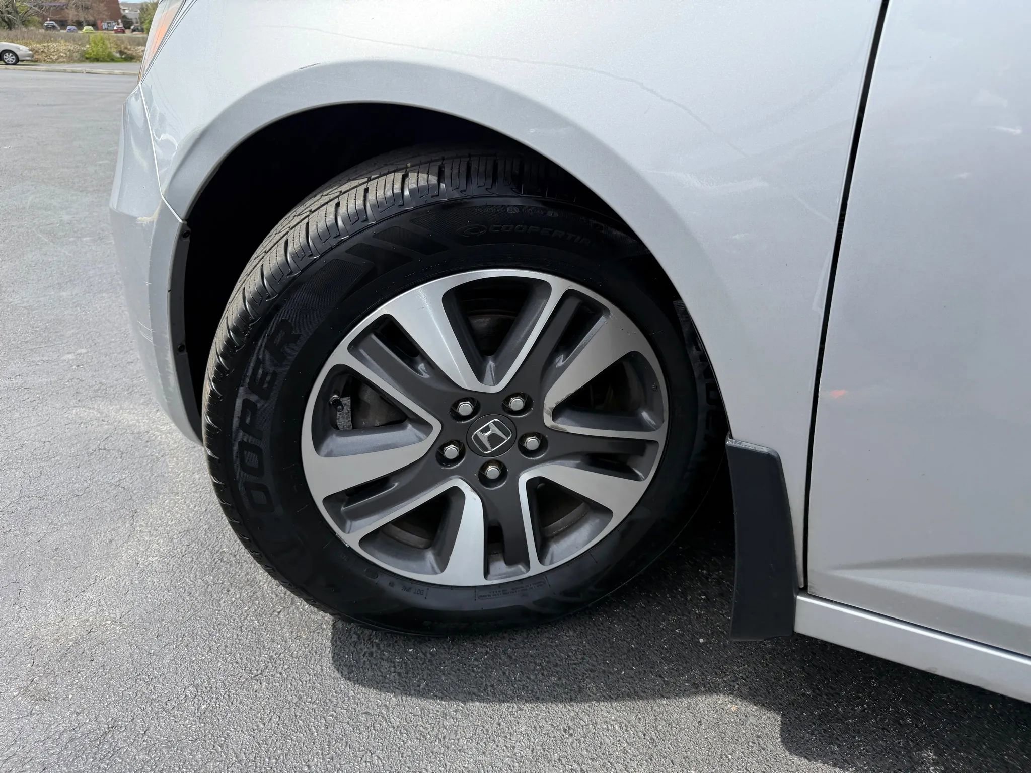 Used 2015 Honda Odyssey Touring Elite image 53