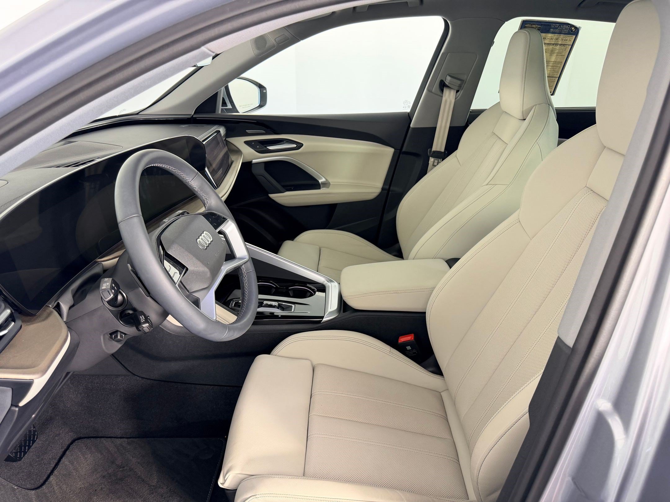 Used 2025 Audi Q5 Prestige AWD/4WD image 5