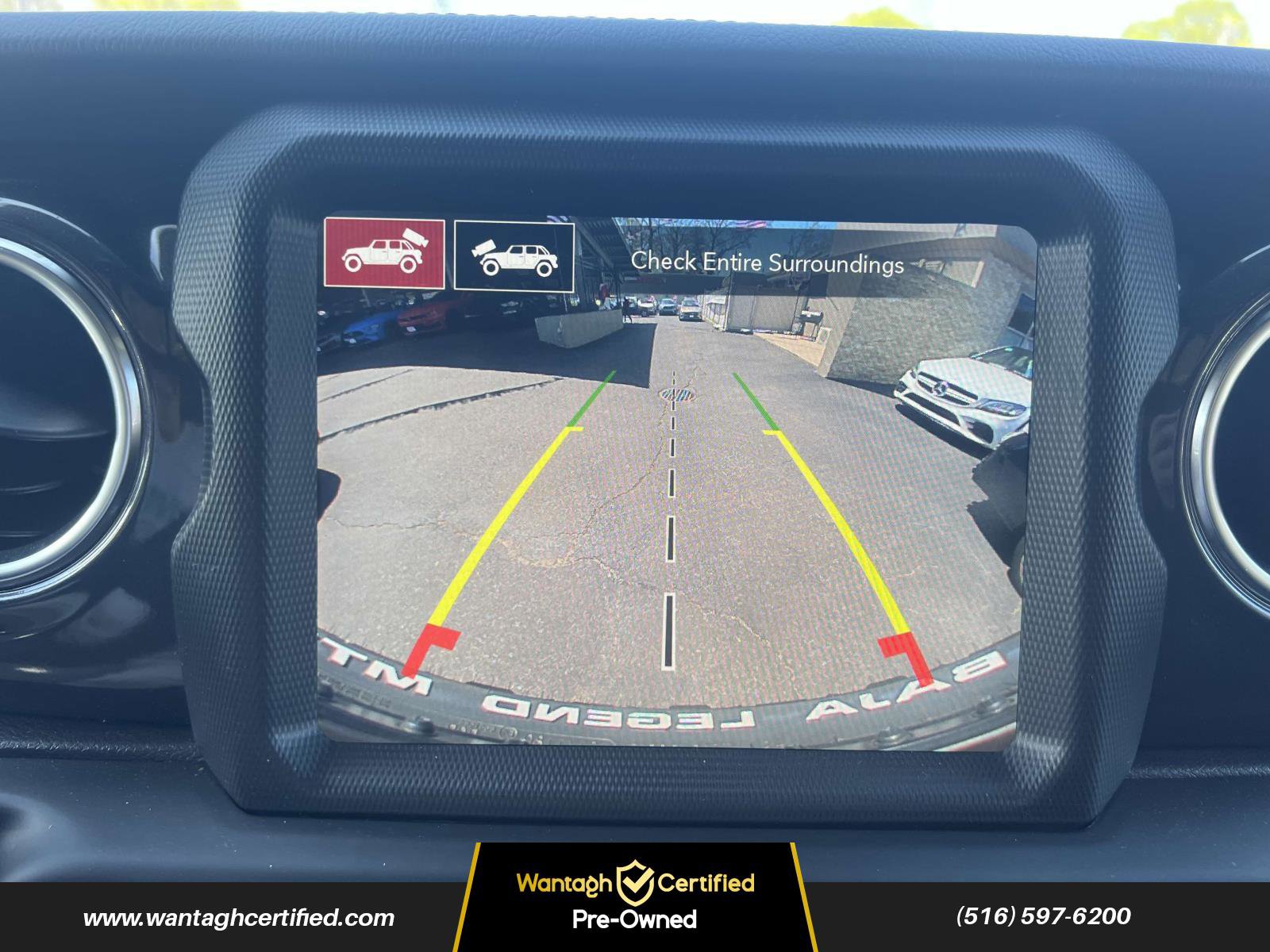 Used 2022 Jeep Wrangler Unlimited Rubicon w/ Xtreme Recon 35" Tire Package image 27