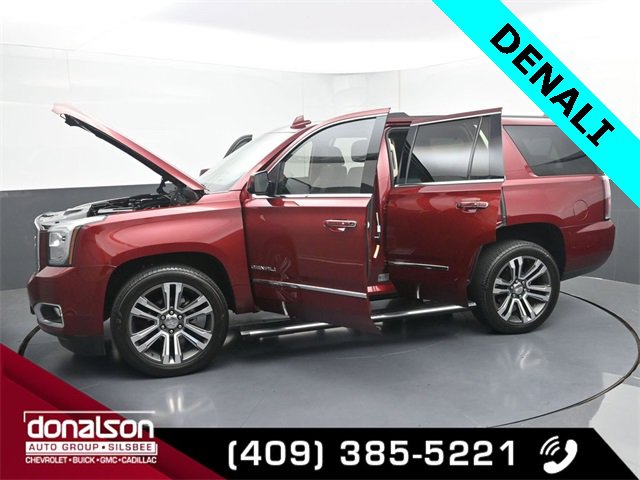 Used 2019 GMC Yukon Denali w/ Denali Ultimate Package image 25