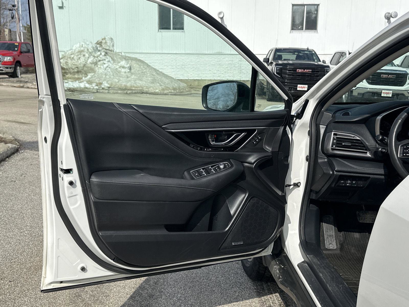 Used 2023 Subaru Outback Touring XT image 7