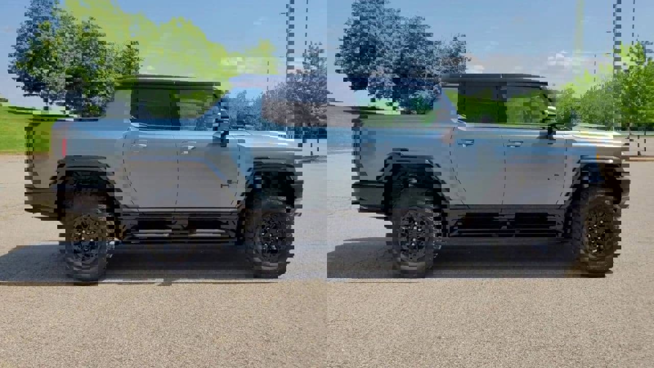 New 2024 GMC Hummer EV 3X w/ Omega Edition image 45