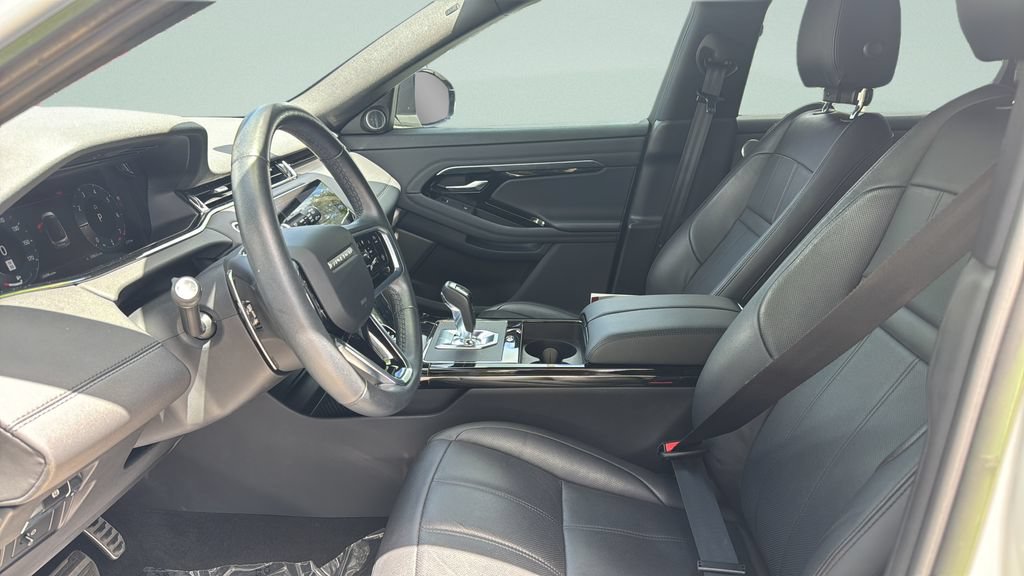 Used 2023 Land Rover Range Rover Evoque R-Dynamic SE AWD/4WD image 10