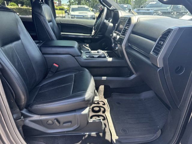 Used 2020 Ford Expedition XLT w/ Equipment Group 202A RWD image 16