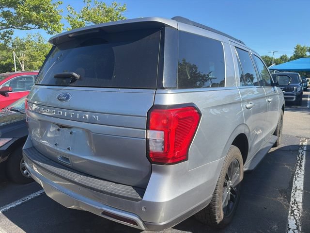 Used 2024 Ford Expedition XLT AWD/4WD image 8