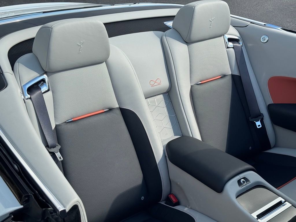 Used 2018 Rolls-Royce Dawn image 56
