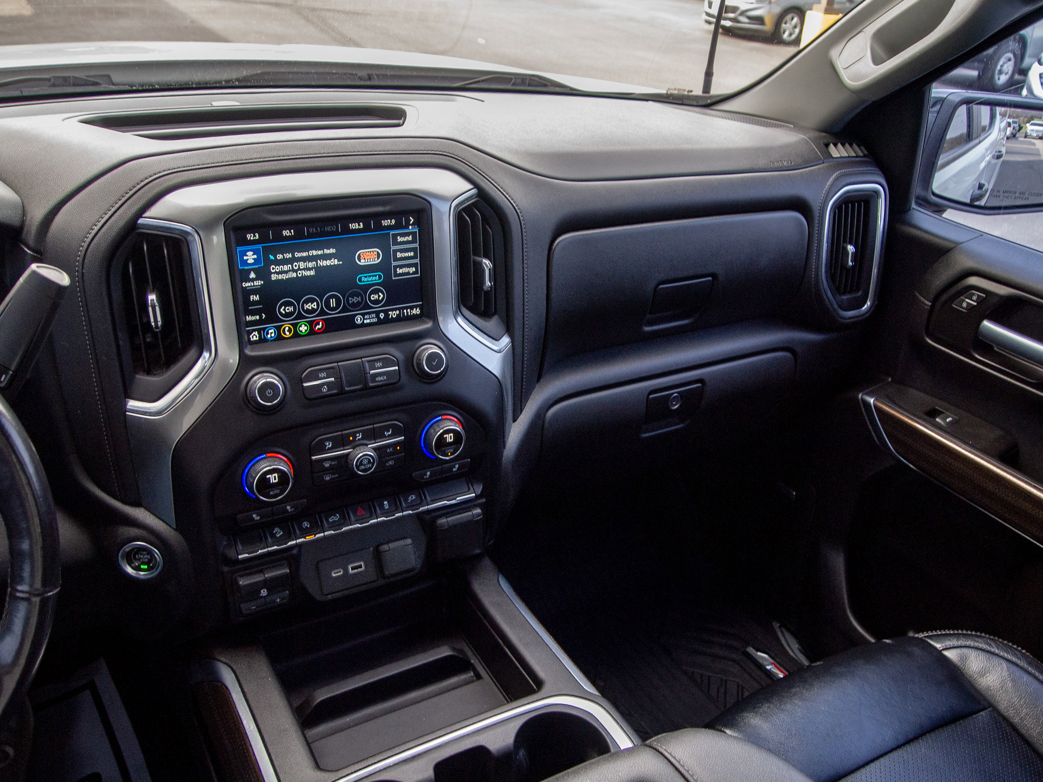 Used 2021 Chevrolet Silverado 1500 LT Trail Boss w/ Convenience Package II AWD/4WD image 15