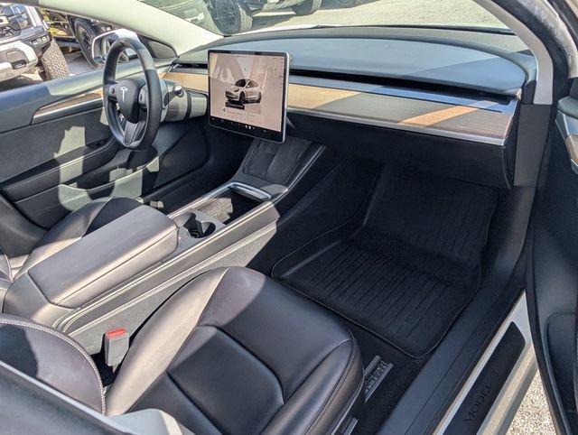 Used 2023 Tesla Model 3 Standard Range RWD image 14