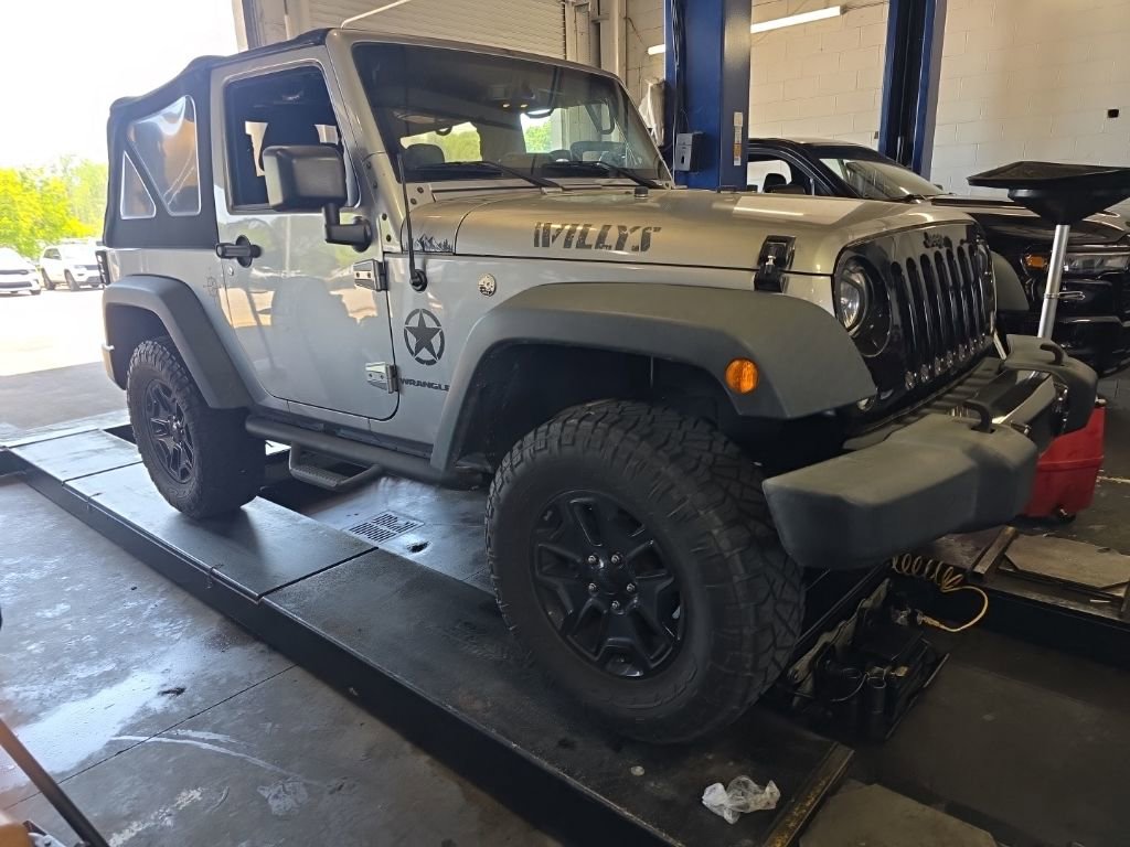 Used 2017 Jeep Wrangler Sport image 3