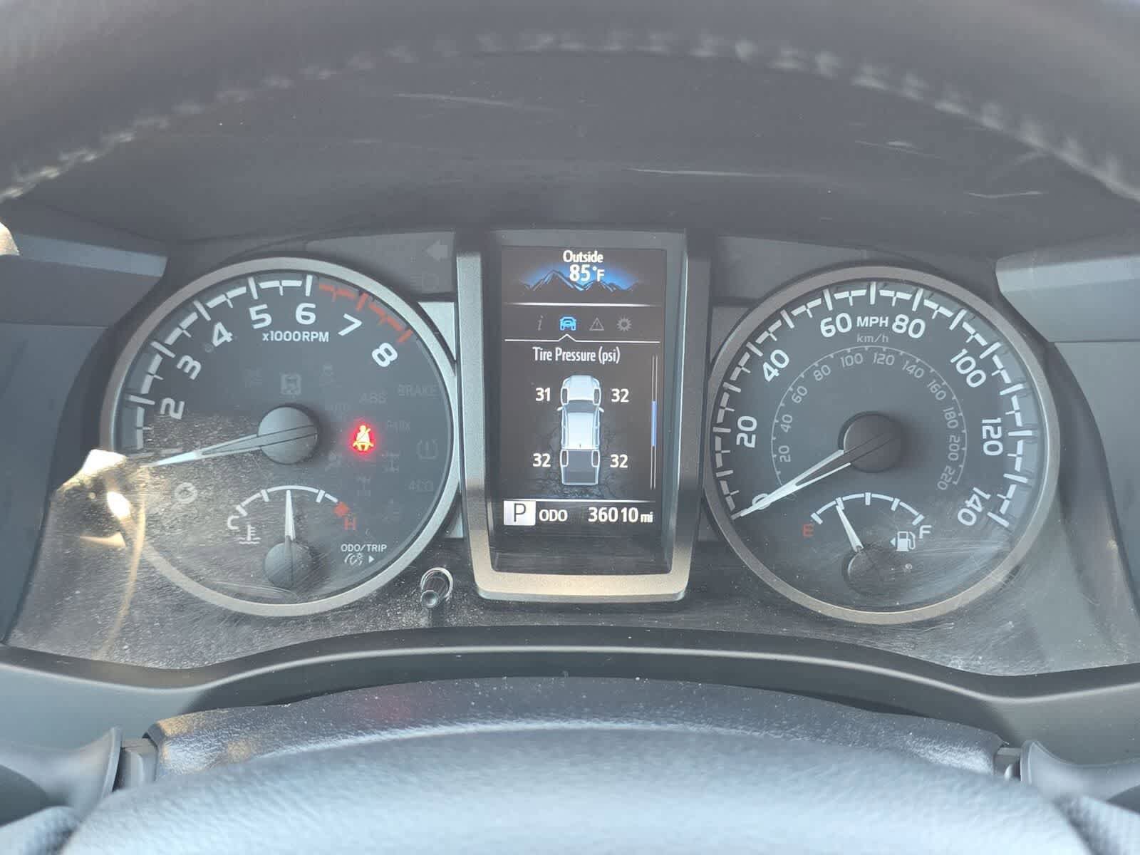 Certified 2023 Toyota Tacoma TRD Off-Road AWD/4WD image 31