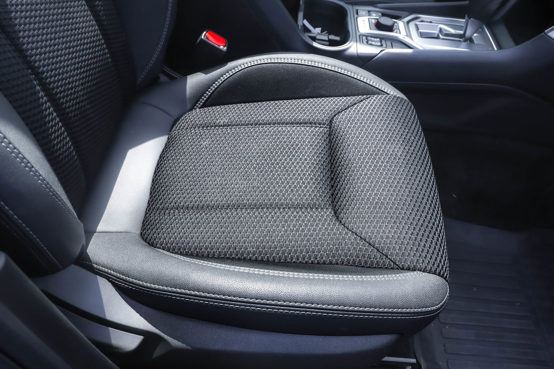 Used 2022 Subaru Forester Premium image 45