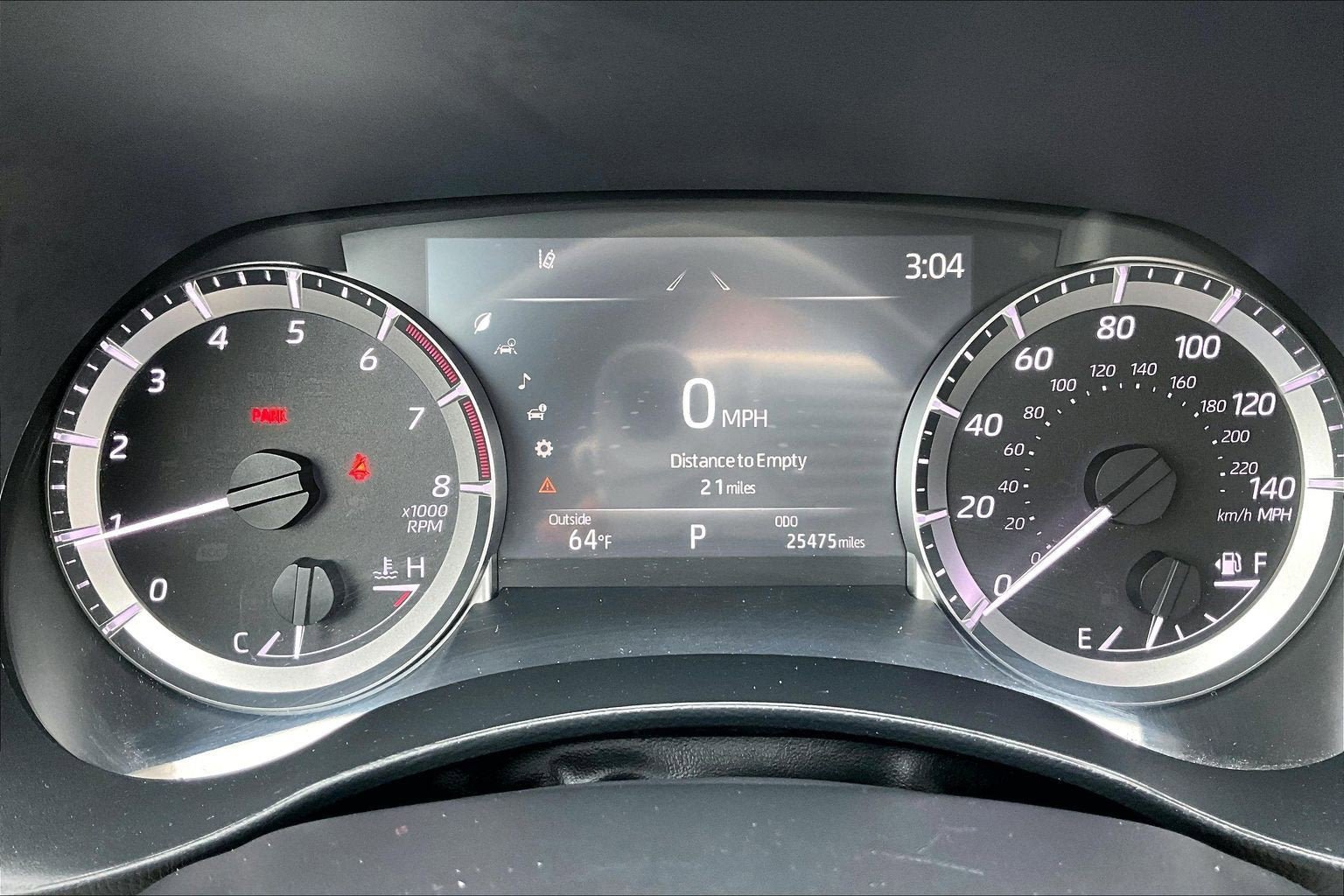 Used 2023 Toyota Highlander LE AWD/4WD image 19