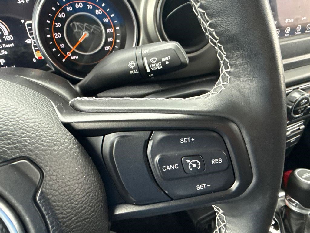 Used 2021 Jeep Gladiator Sport image 24