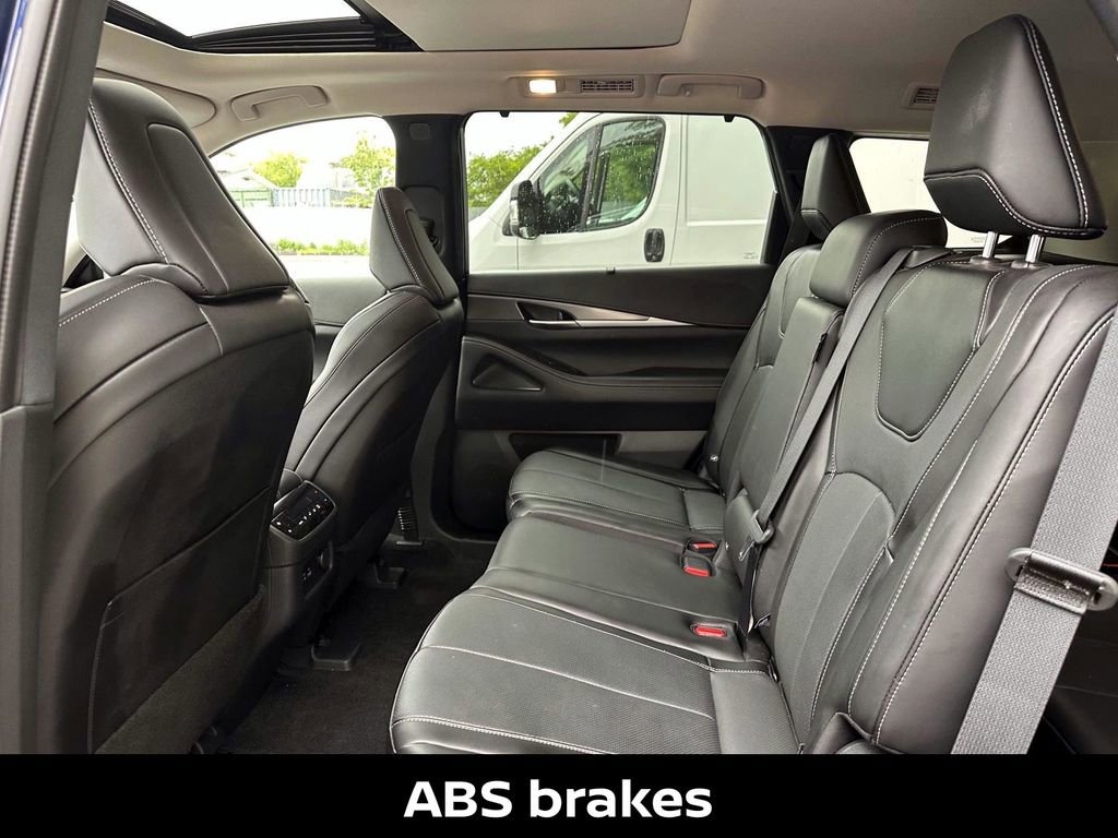 Used 2024 INFINITI QX60 Luxe image 16