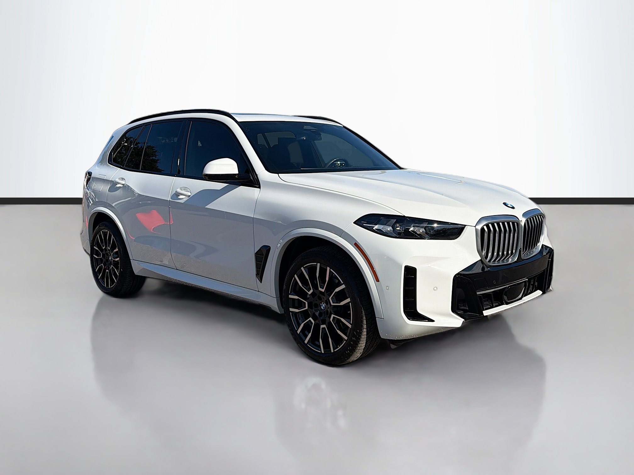 Used 2024 BMW X5 sDrive40i w/ M Sport Package image 7