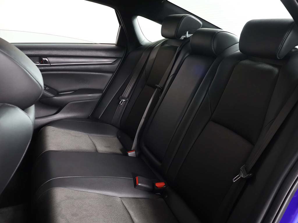 Used 2020 Honda Accord Sport image 29