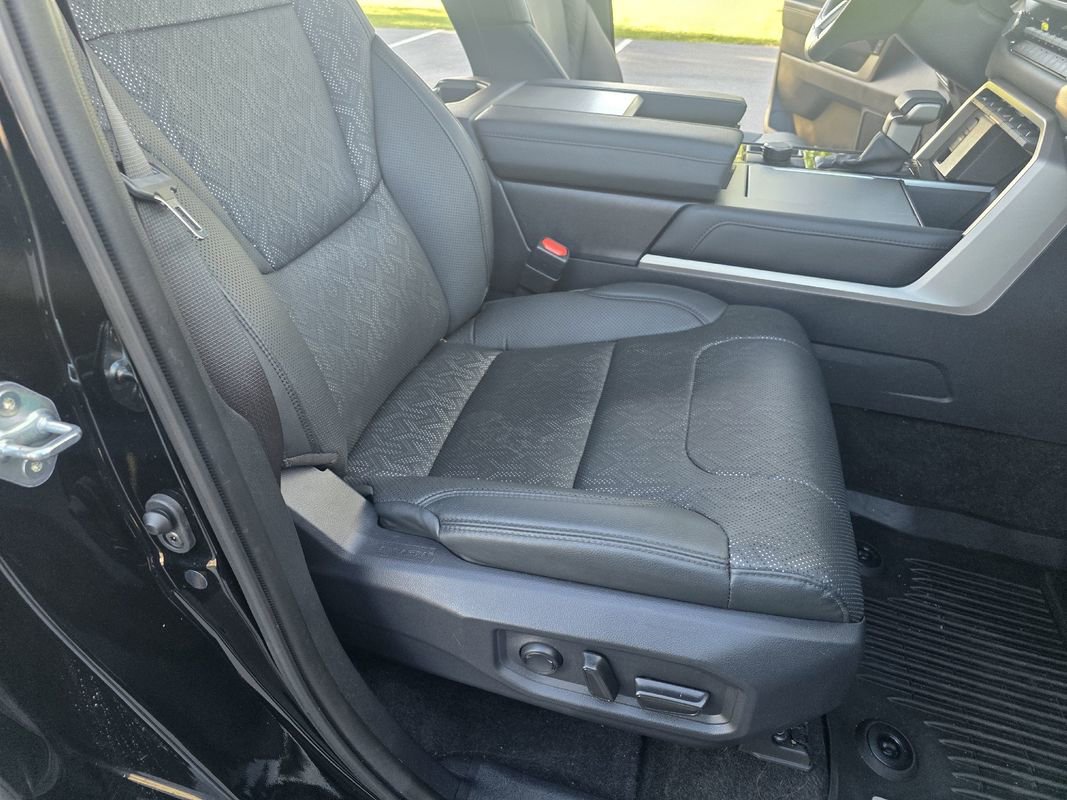 Used 2024 Toyota Sequoia Limited image 15