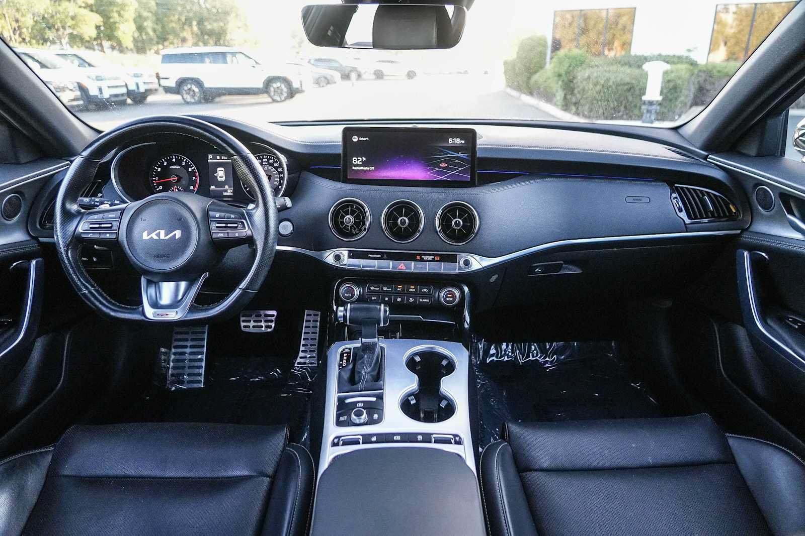 Used 2022 Kia Stinger GT1 AWD/4WD image 12