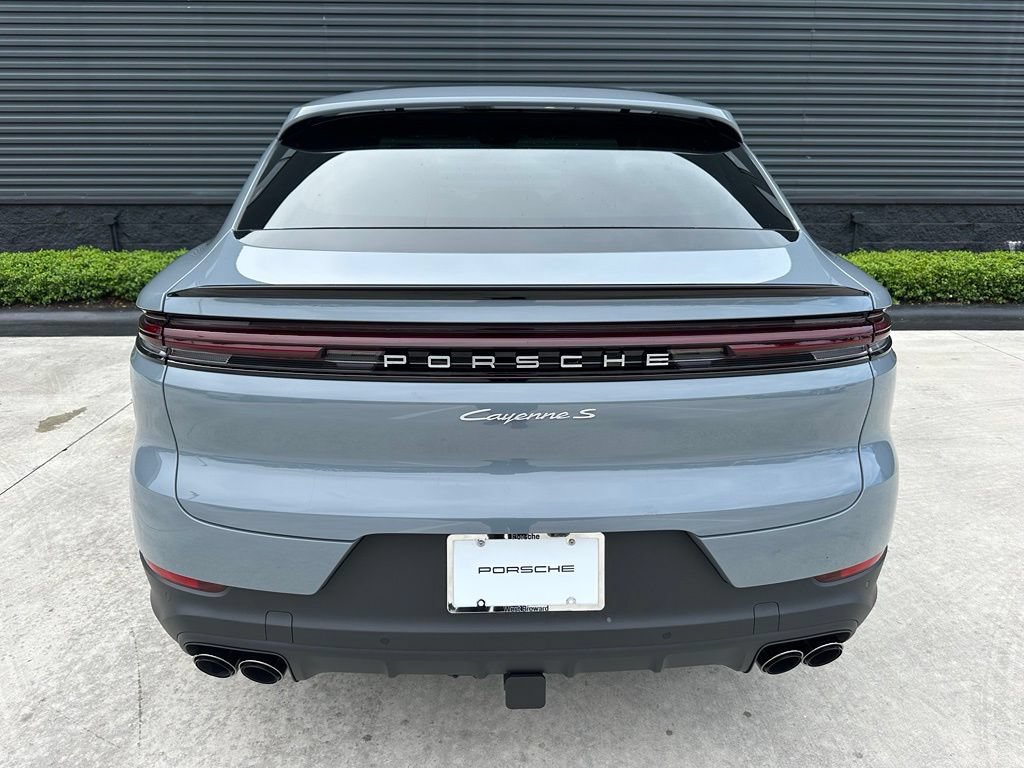 New 2026 Porsche Cayenne S AWD/4WD image 13