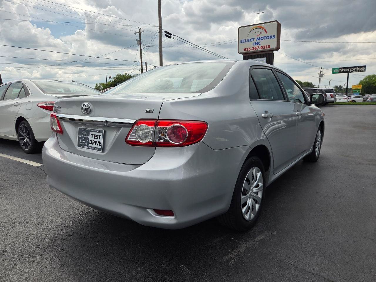 Used 2012 Toyota Corolla LE FWD image 5