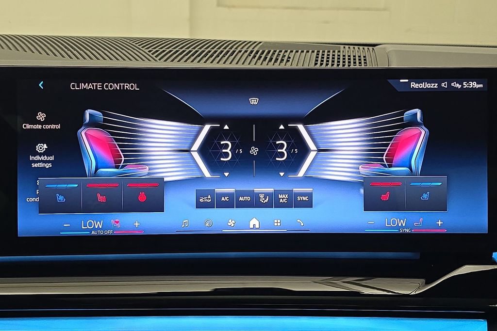 Used 2025 BMW i5 xDrive40 AWD/4WD image 20