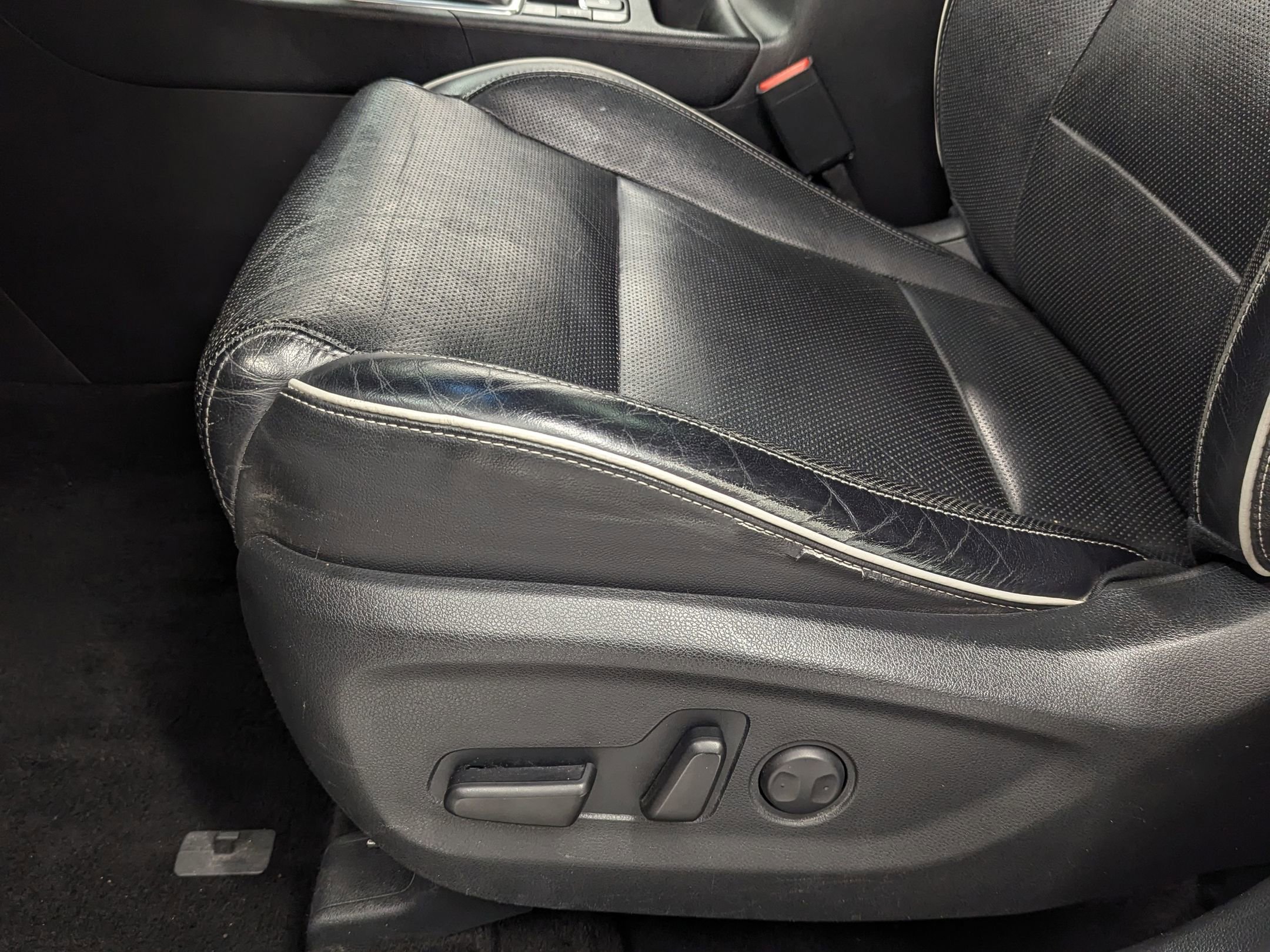 Used 2020 Kia Sportage SX image 11